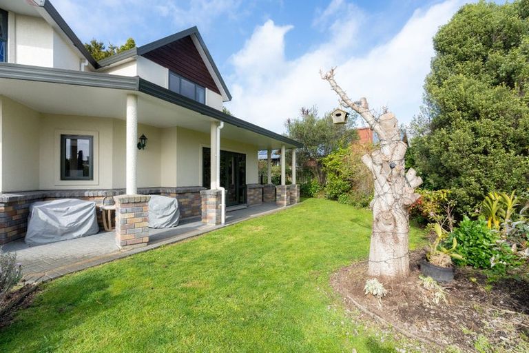 Photo of property in 6 Hillcrest Lane, Levin, 5510