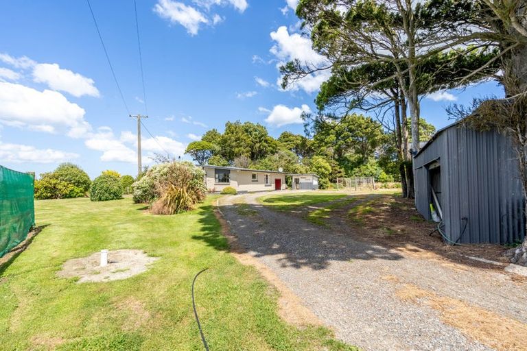 Photo of property in 49 Ferry Road, West Plains, Invercargill, 9879