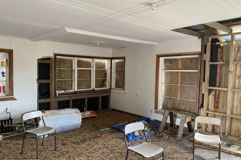 Photo of property in 62 Victoria Street, Patea, 4520