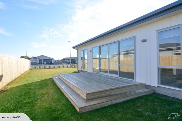 Photo of property in 32 Kingsbridge West, Burwood, Christchurch, 8083