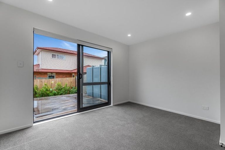 Photo of property in 45 Raupeti Lane, Henderson, Auckland, 0612