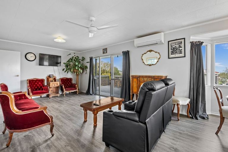 Photo of property in 6a Glover Place, Onerahi, Whangarei, 0110