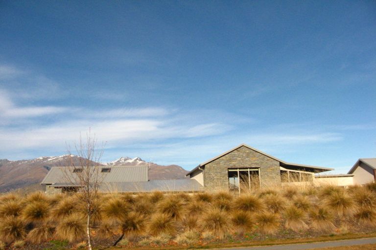 Photo of property in Butel Park, 33 Essex Avenue, Arrowtown, 9302