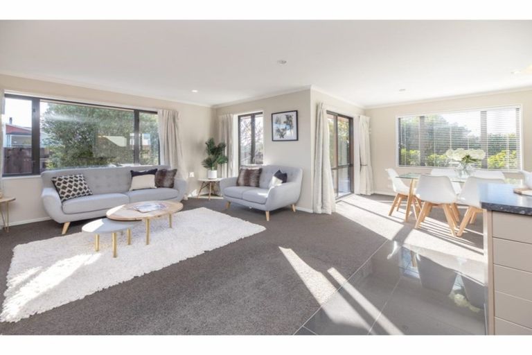 Photo of property in 106 Bassett Street, Burwood, Christchurch, 8083