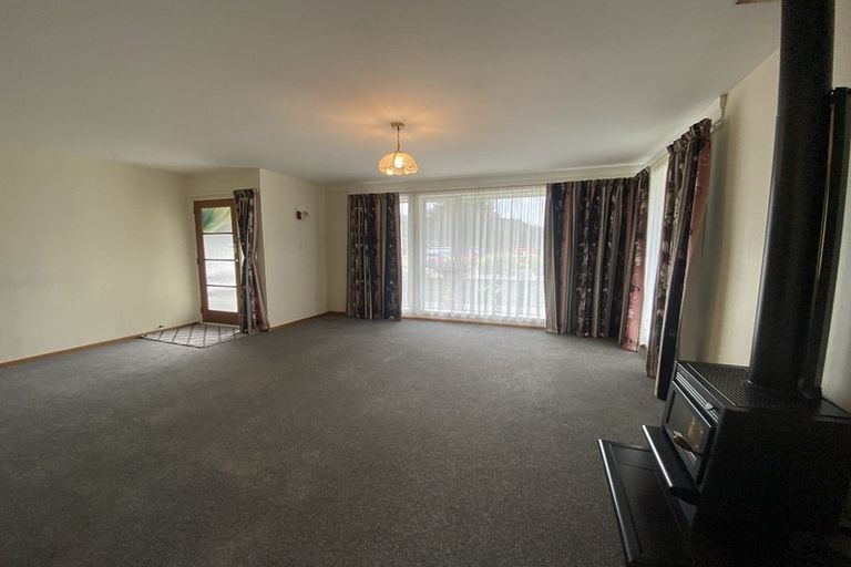 Photo of property in Nelson Square, Picton, 7220
