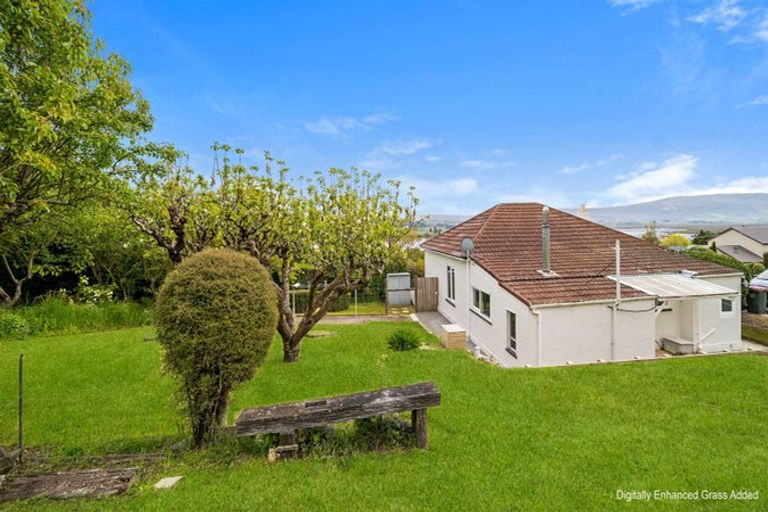 Photo of property in 28 Chatham Street, Waihola, Milton, 9073