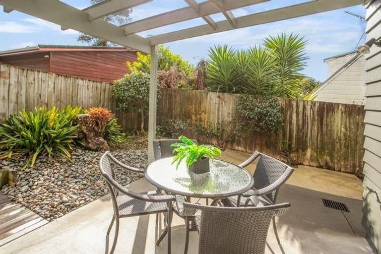 Photo of property in 109b Wellington Street, Howick, Auckland, 2014