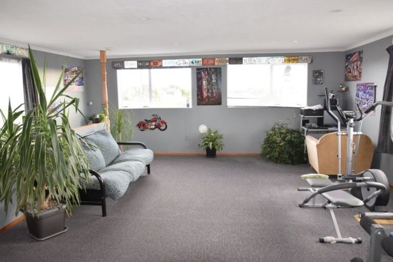 Photo of property in 79 Avon Road, Clifton, Invercargill, 9812