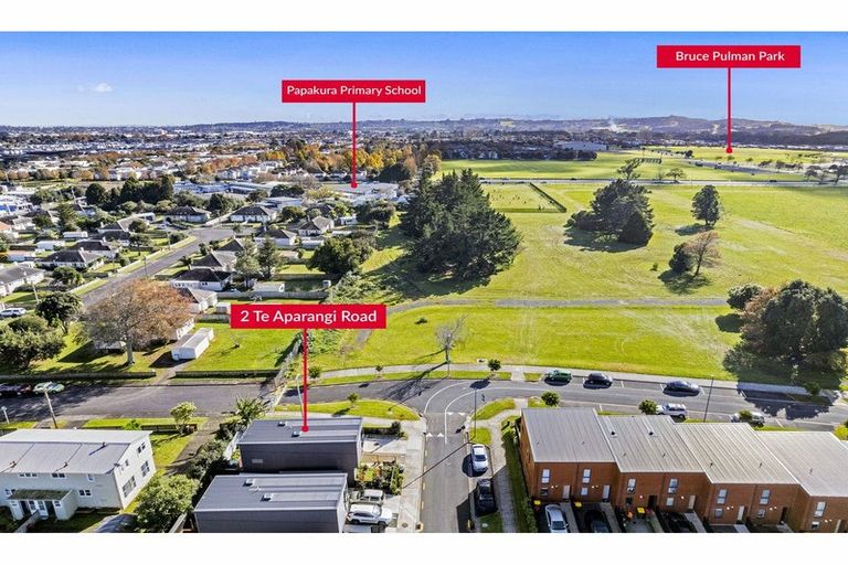 Photo of property in 2 Te Aparangi Road, Papakura, 2110
