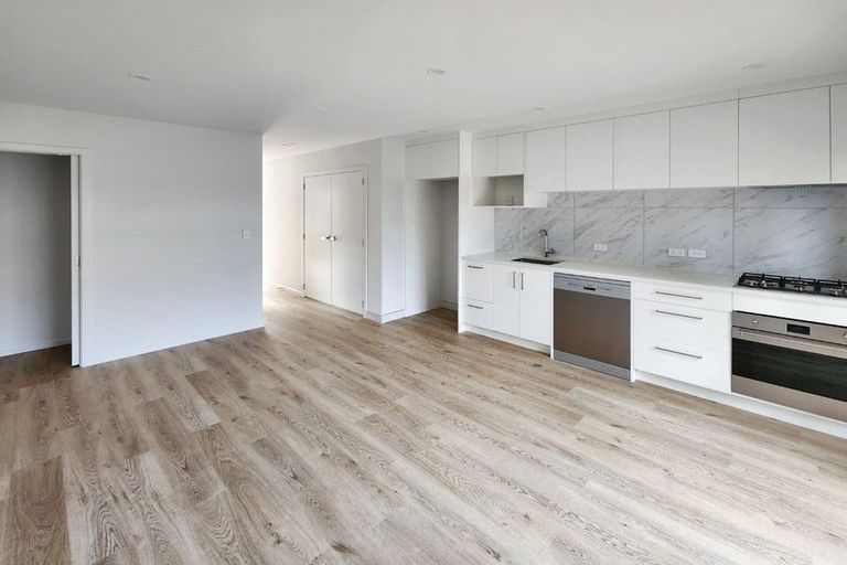 Photo of property in 6b Russell Street, Waterloo, Lower Hutt, 5011