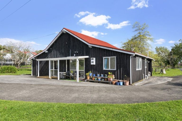 Photo of property in 1320 Dairy Flat Highway, Dairy Flat, Albany, 0794