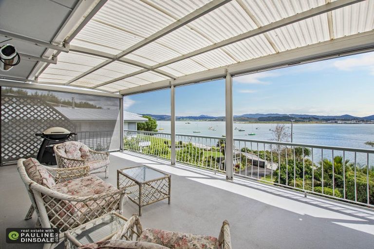 Photo of property in 8 Munro Street, Onerahi, Whangarei, 0110