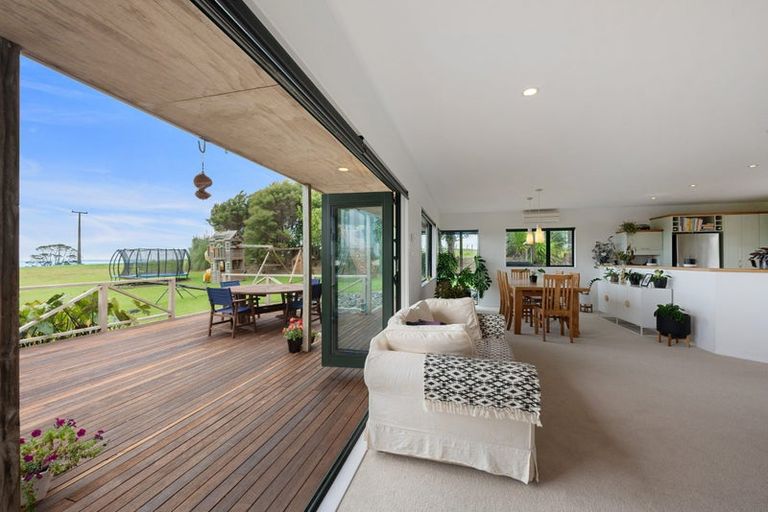 Photo of property in 357 Mclachlan Road, Kaukapakapa, Warkworth, 0984