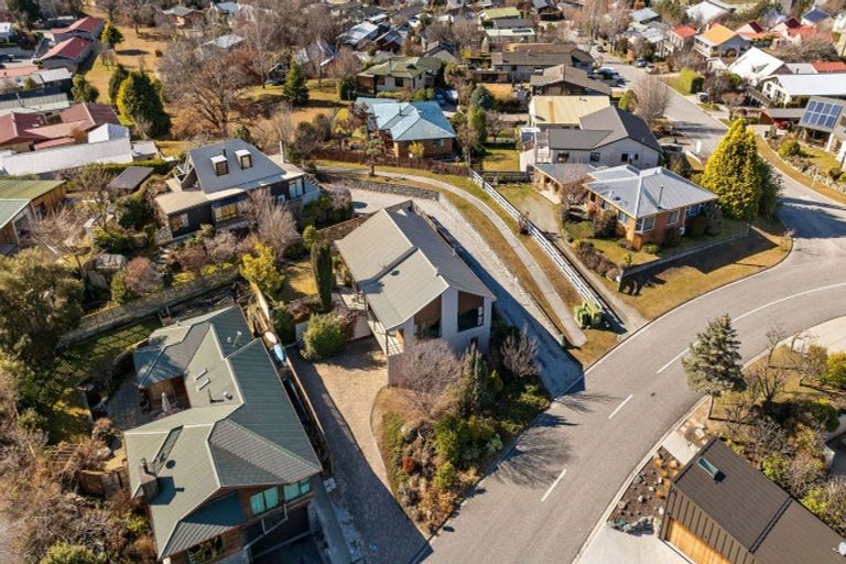 Photo of property in 66 Cotter Avenue, Arrowtown, 9302