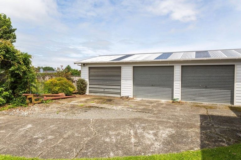 Photo of property in 39 Guy Street, Dannevirke, 4930