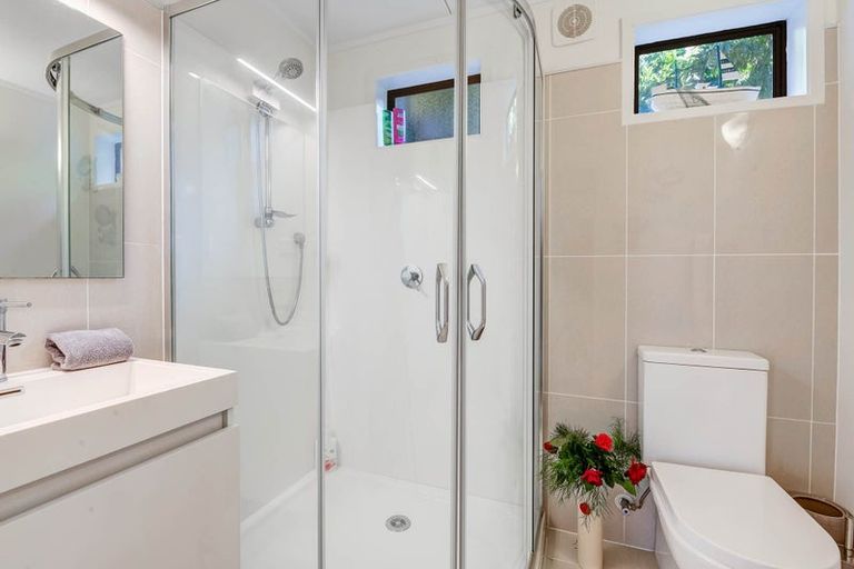 Photo of property in 19 Kahurangi Place, Snells Beach, 0920