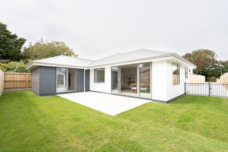 Photo of property in 16a Lancaster Street, Highbury, Palmerston North, 4412
