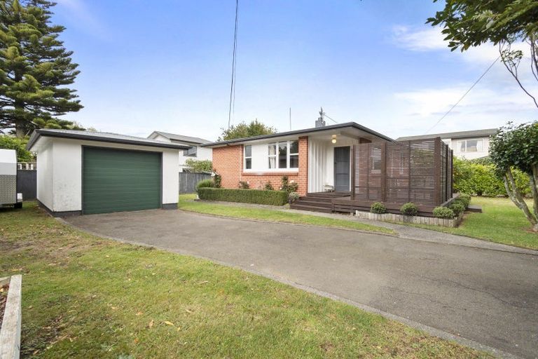Photo of property in 30 Norfolk Crescent, Feilding, 4702