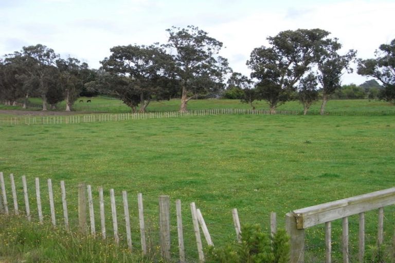 Photo of property in 229 Great North Road, Otamatea, Whanganui, 4571