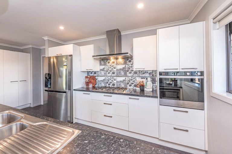 Photo of property in 19 Poynter Place, Gonville, Whanganui, 4501