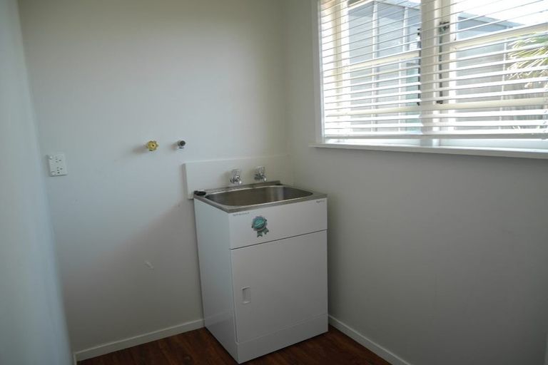Photo of property in 1 Toru Road, Paraparaumu Beach, Paraparaumu, 5032
