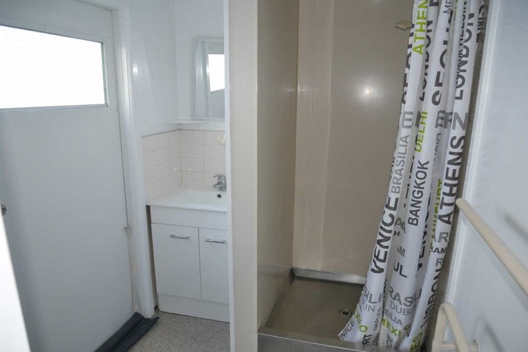 Photo of property in 93 Brockworth Place, Riccarton, Christchurch, 8011