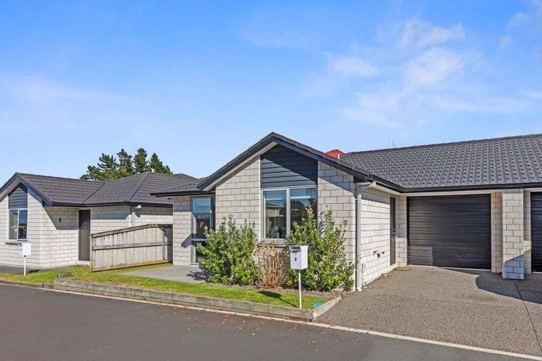 Photo of property in 2/162 Waihi Road, Judea, Tauranga, 3110