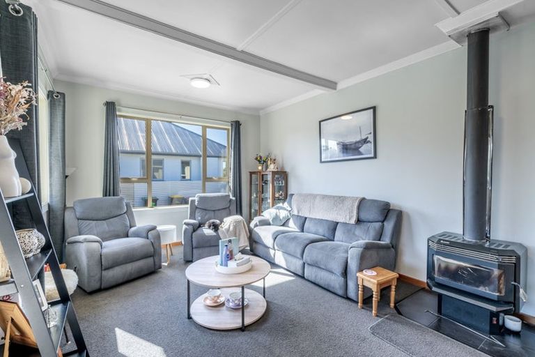 Photo of property in 62 Bullar Street, Grasmere, Invercargill, 9810