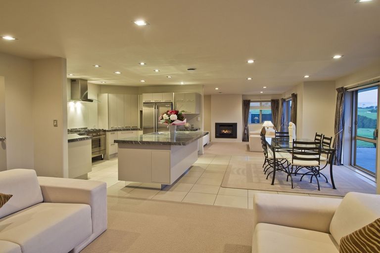 Photo of property in 165 Gray Road, Te Kamo, Kamo, 0185