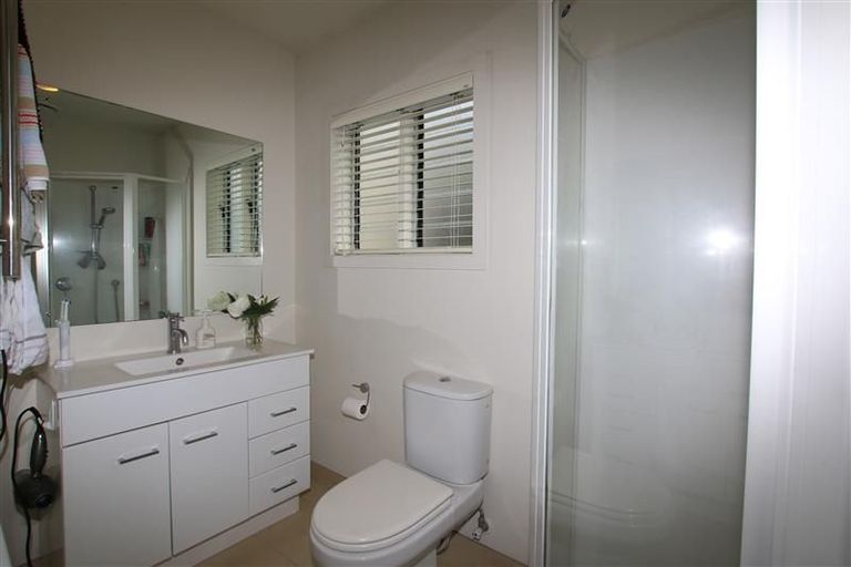 Photo of property in 5/37 Waipa Street, Birkenhead, Auckland, 0626