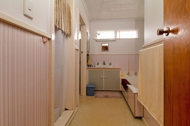 Photo of property in 14 Barnett Place, Pirimai, Napier, 4112