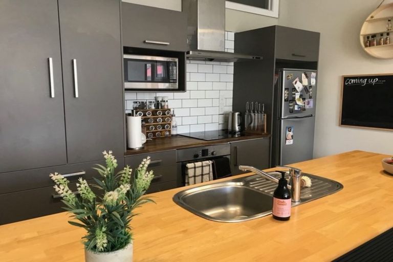 Photo of property in 2b/164 Vivian Street, Te Aro, Wellington, 6011