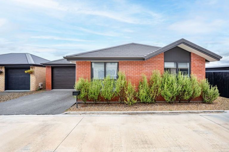 Photo of property in 10/1 North Ridge Drive, Rototuna North, Hamilton, 3281