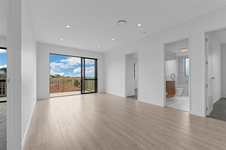 Photo of property in 59 Kirikiri Drive, Papakura, 2110