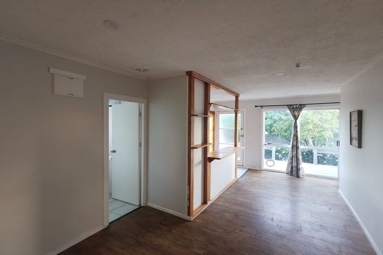 Photo of property in 1/4 Sydney Street, Hauraki, Auckland, 0622