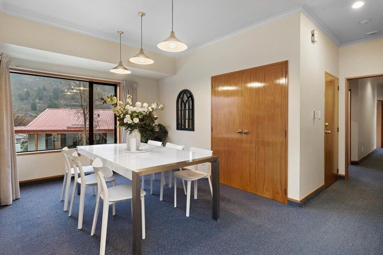 Photo of property in 8 Remarkables Crescent, Frankton, Queenstown, 9300