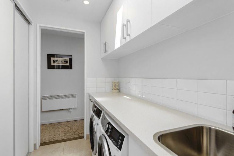 Photo of property in 6 Perendale Place, Kirwee, 7571