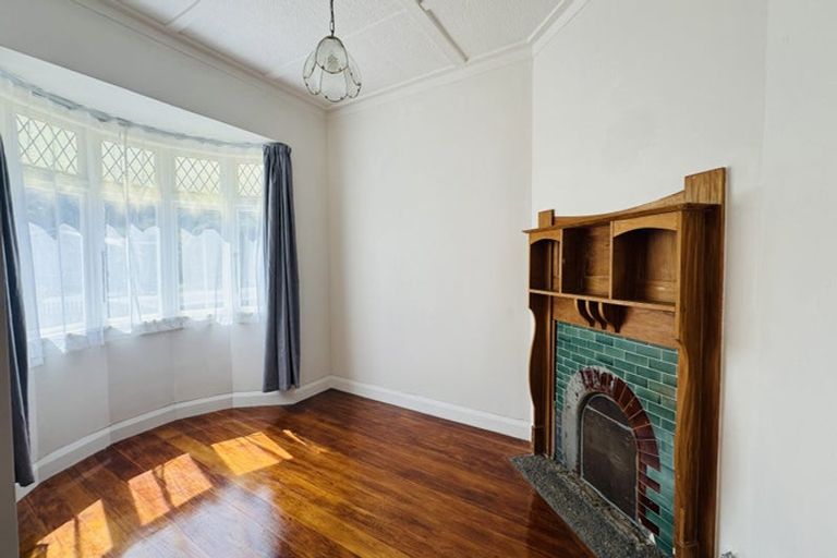 Photo of property in 46 Connolly Street, Boulcott, Lower Hutt, 5010