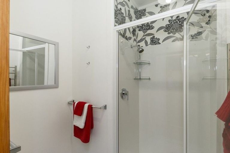 Photo of property in 37 East Street, Terrace End, Palmerston North, 4410