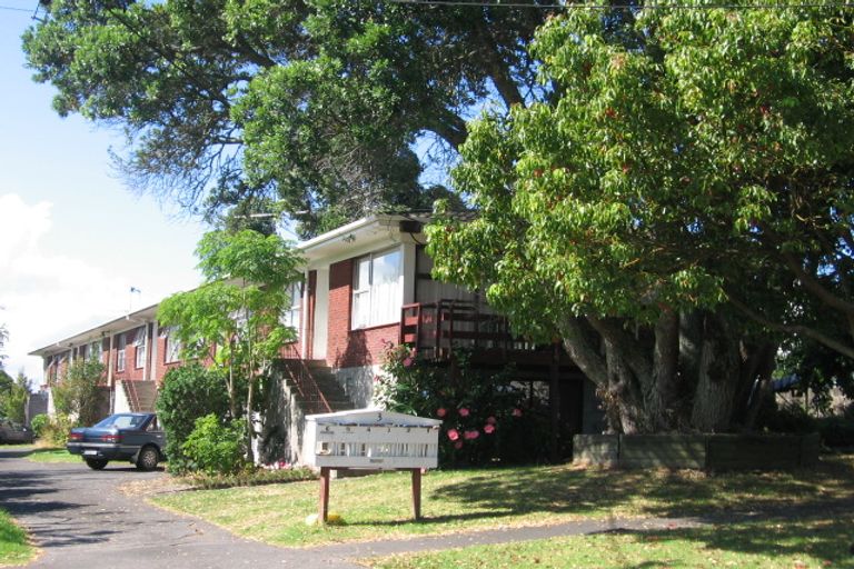 Photo of property in 3/3 Koromiko Street, New Lynn, Auckland, 0600