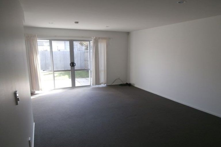Photo of property in 61 Fairfield Avenue, Addington, Christchurch, 8024
