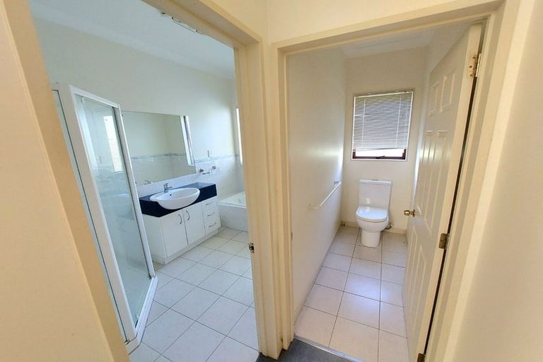 Photo of property in 93 Glendhu Road, Bayview, Auckland, 0629
