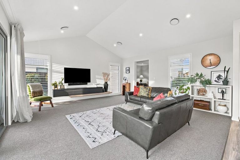 Photo of property in 10 Boag Place, Halswell, Christchurch, 8025