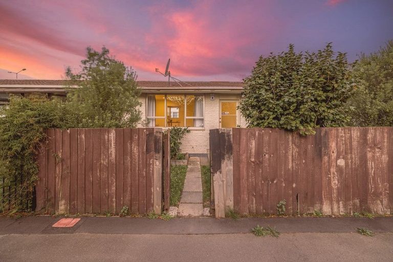 Photo of property in 3/100 Brougham Street, Addington, Christchurch, 8024