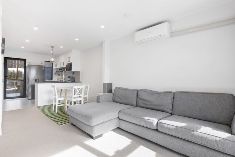 Photo of property in Rf202b, 11/18 Hewlett Road, Massey, Auckland, 0614