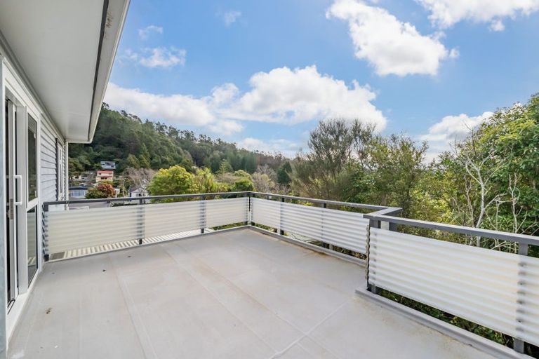 Photo of property in 473 Stokes Valley Road, Stokes Valley, Lower Hutt, 5019