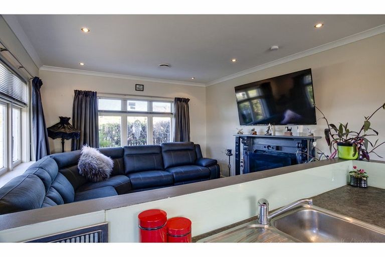 Photo of property in 229 North Street, West End, Timaru, 7910