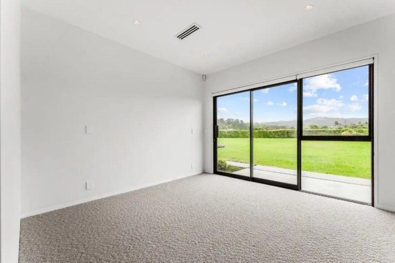 Photo of property in 261 Point Wells Road, Point Wells, 0986