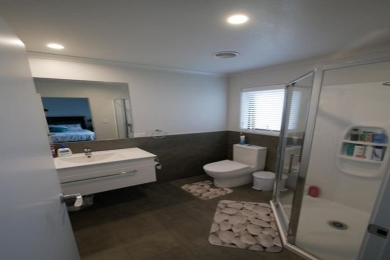 Photo of property in 2 Matawai Puna Drive, Pukekohe, 2120