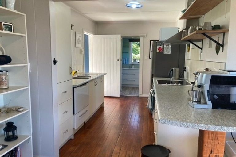 Photo of property in 8a Government Road, Raglan, 3225